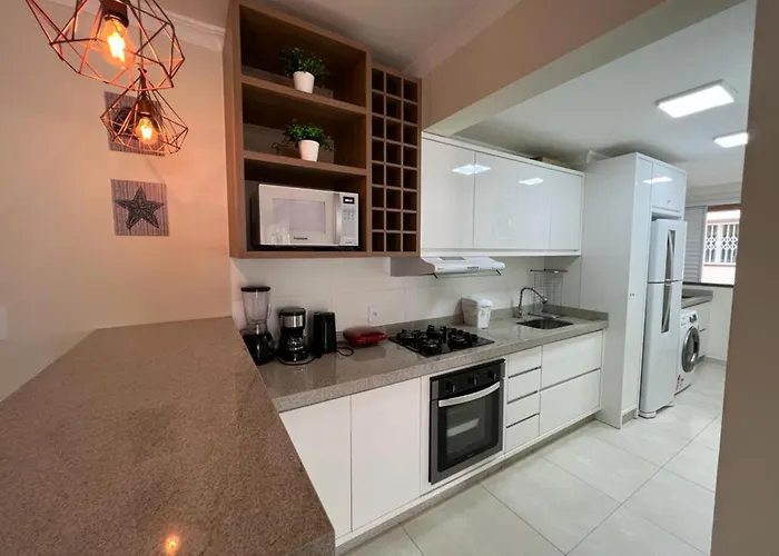 Apartamento Praia De Bombas Bombinhas
